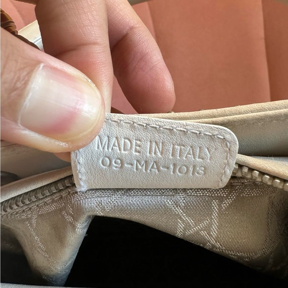 Small Lady Dior - Picture 10 of 14